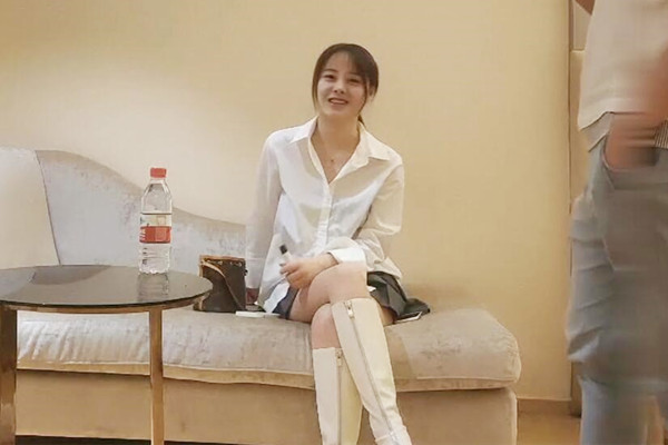 美 女当晚颜值巅峰身 材 脸 蛋完全符合女 神 标准